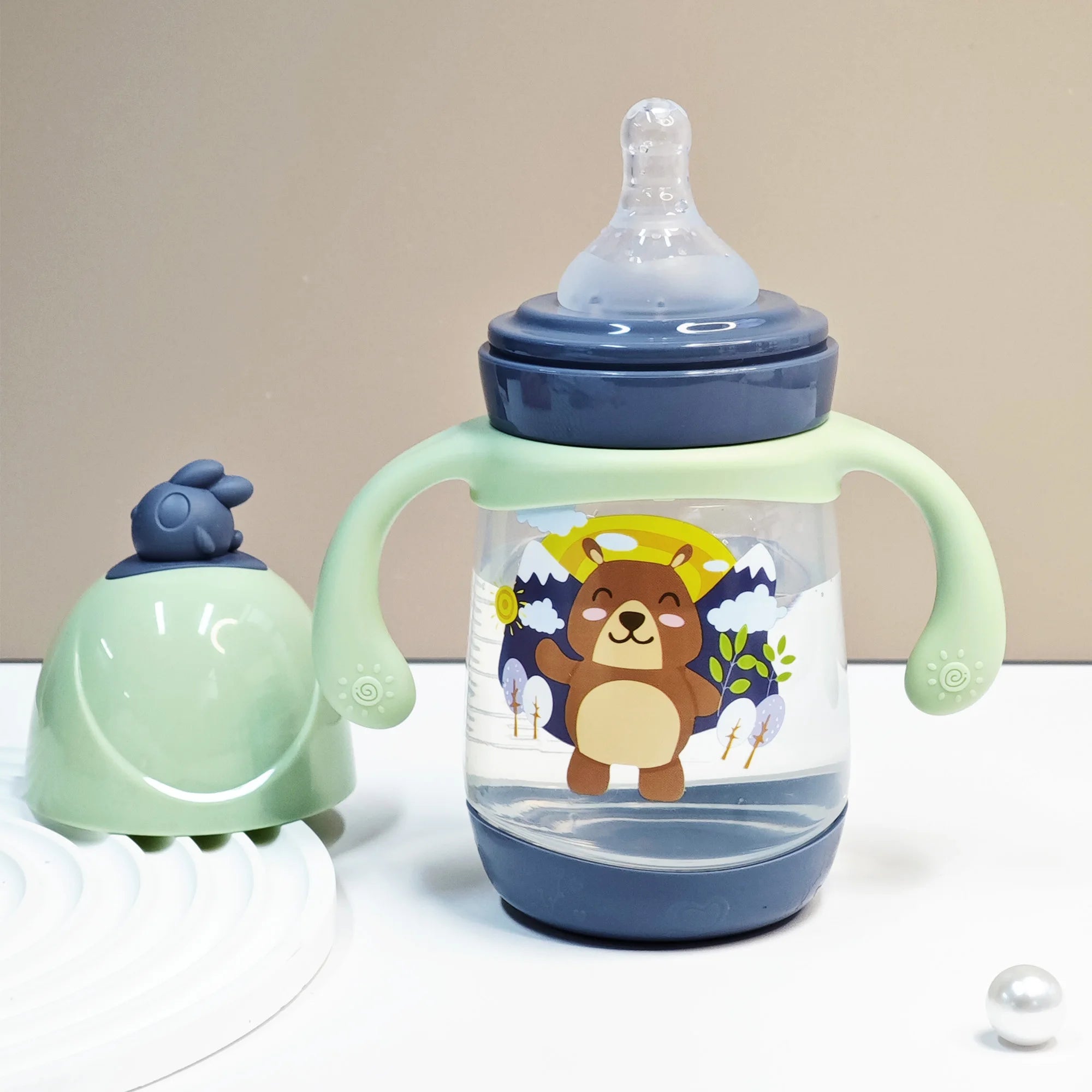 240ml Large Capacity Children's PP Bottle Chicken Shape Early Learning Fun Bottle Silicone Imitation Breastmilk Nipple BPA Free